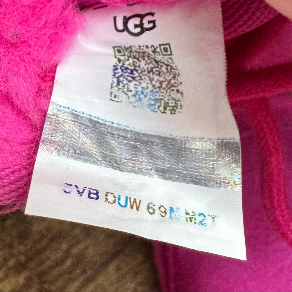 UGG Hot Pink Neumel Boots 8 - Picture 8 of 8